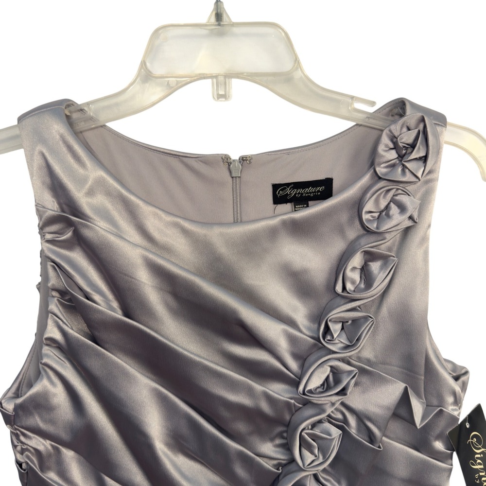 NWT Signature by Sangria Silver Sleeveless Ruched Rosette Sheath Dress - Size  6